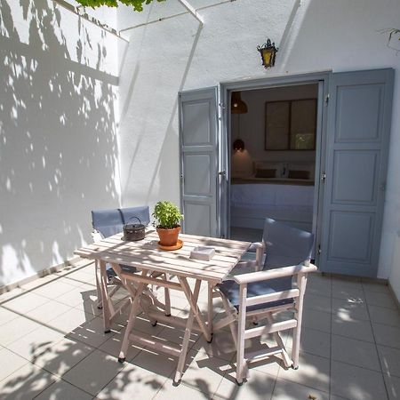 Studio Lefkes Kea Vourkárion Buitenkant foto